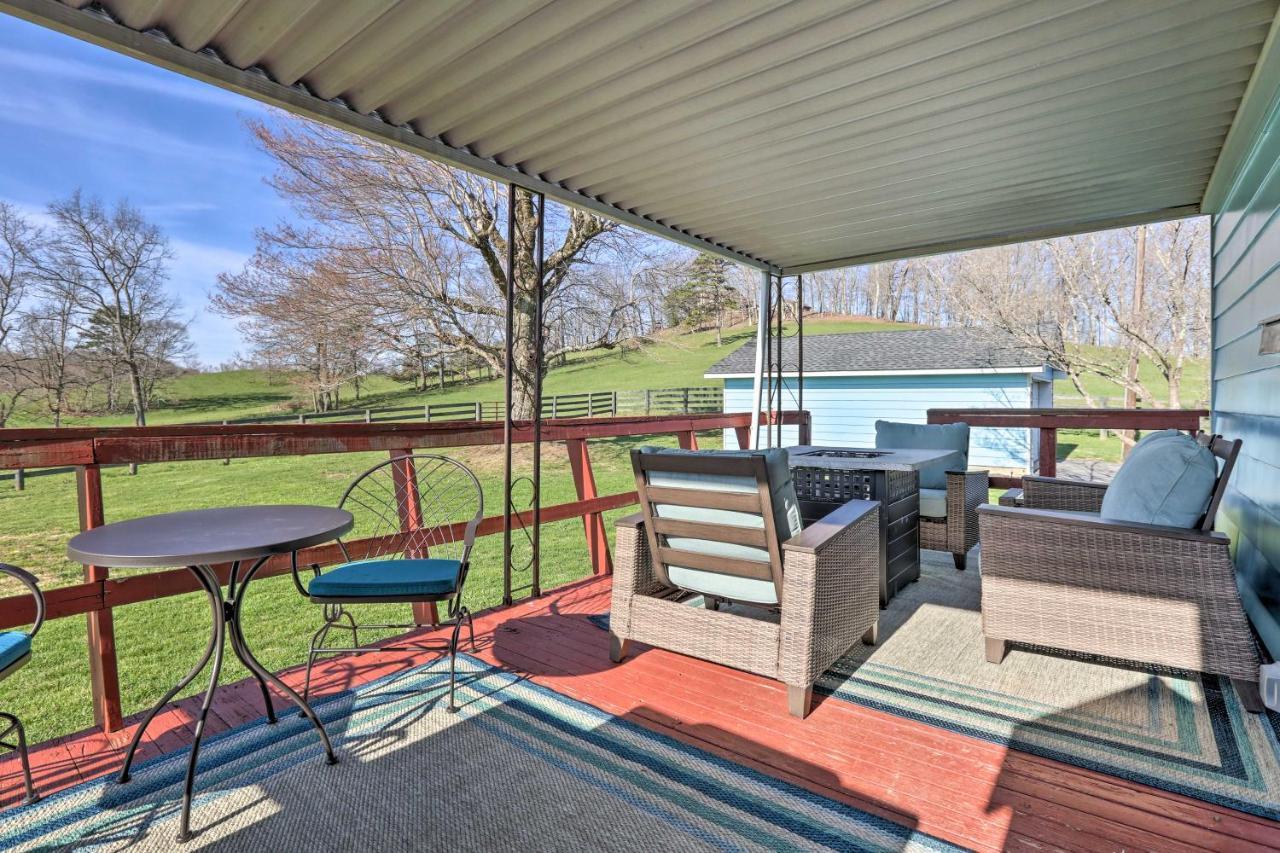 Charming East Bernstadt Retreat Less Than 6 Acre Farm! エクステリア 写真